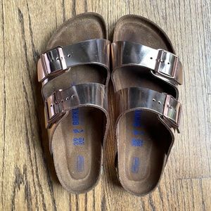 Rose Gold Arizona Birkenstock sandals 39